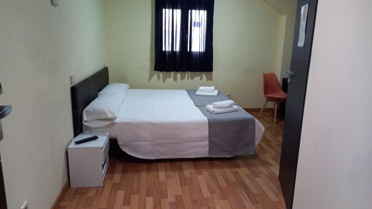 Aparthotel Las Olivas- Borox Seseña Nuevo Exterior foto
