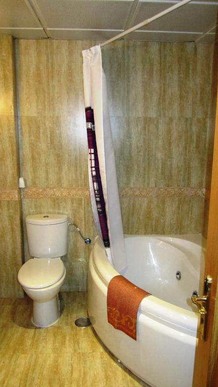 Aparthotel Las Olivas- Borox Seseña Nuevo Zimmer foto