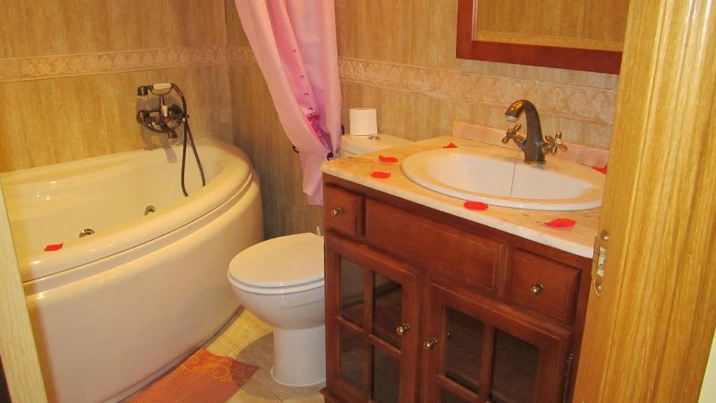 Aparthotel Las Olivas- Borox Seseña Nuevo Zimmer foto
