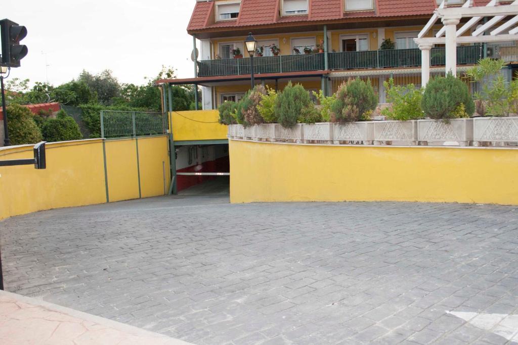 Aparthotel Las Olivas- Borox Seseña Nuevo Exterior foto