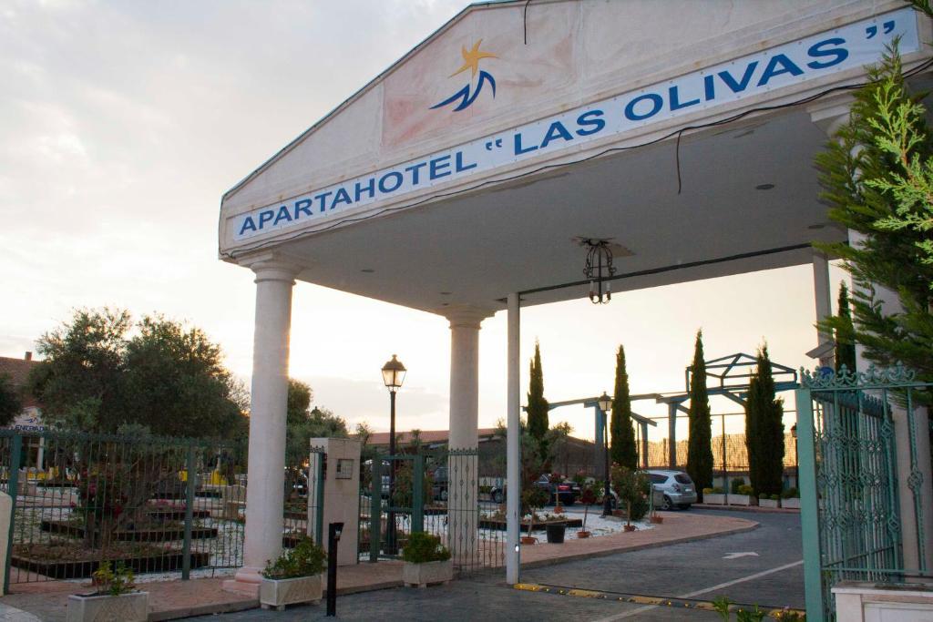 Aparthotel Las Olivas- Borox Seseña Nuevo Exterior foto